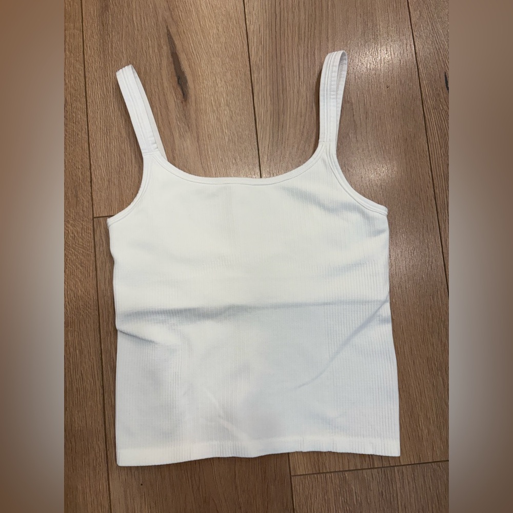 Lululemon Ebb to Street Scoop-Neck Cropped Tank Top Light Support